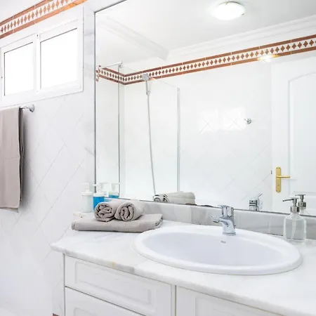 Apartamento Eden Maravillosas Vistas Al Oceano Y Acantilados