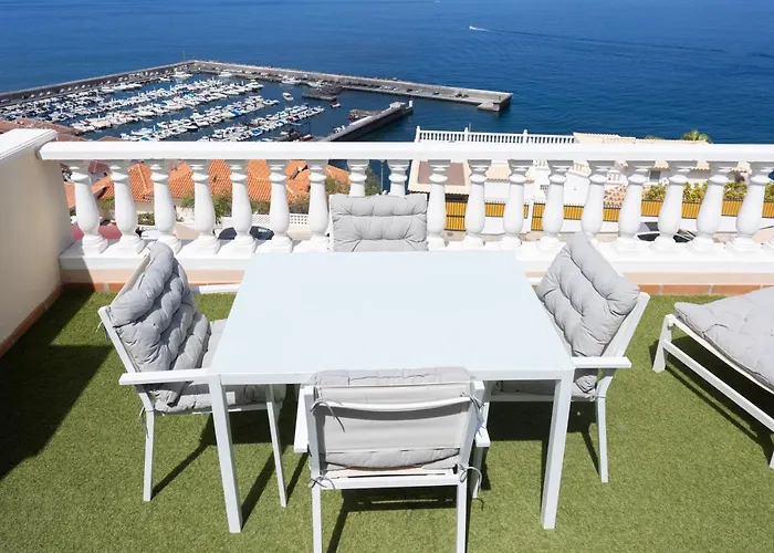 Eden Maravillosas Vistas Al Oceano Y Acantilados