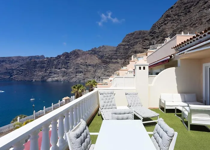 Eden Maravillosas Vistas Al Oceano Y Acantilados
