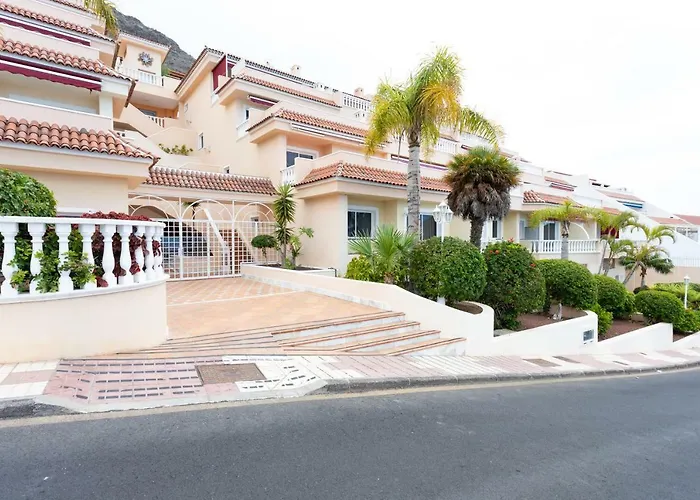 Eden Maravillosas Vistas Al Oceano Y Acantilados